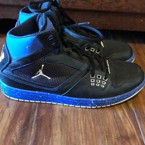 Black & blue Air Jordans